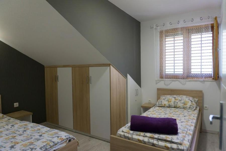 Apartments Ena Требинье Экстерьер фото